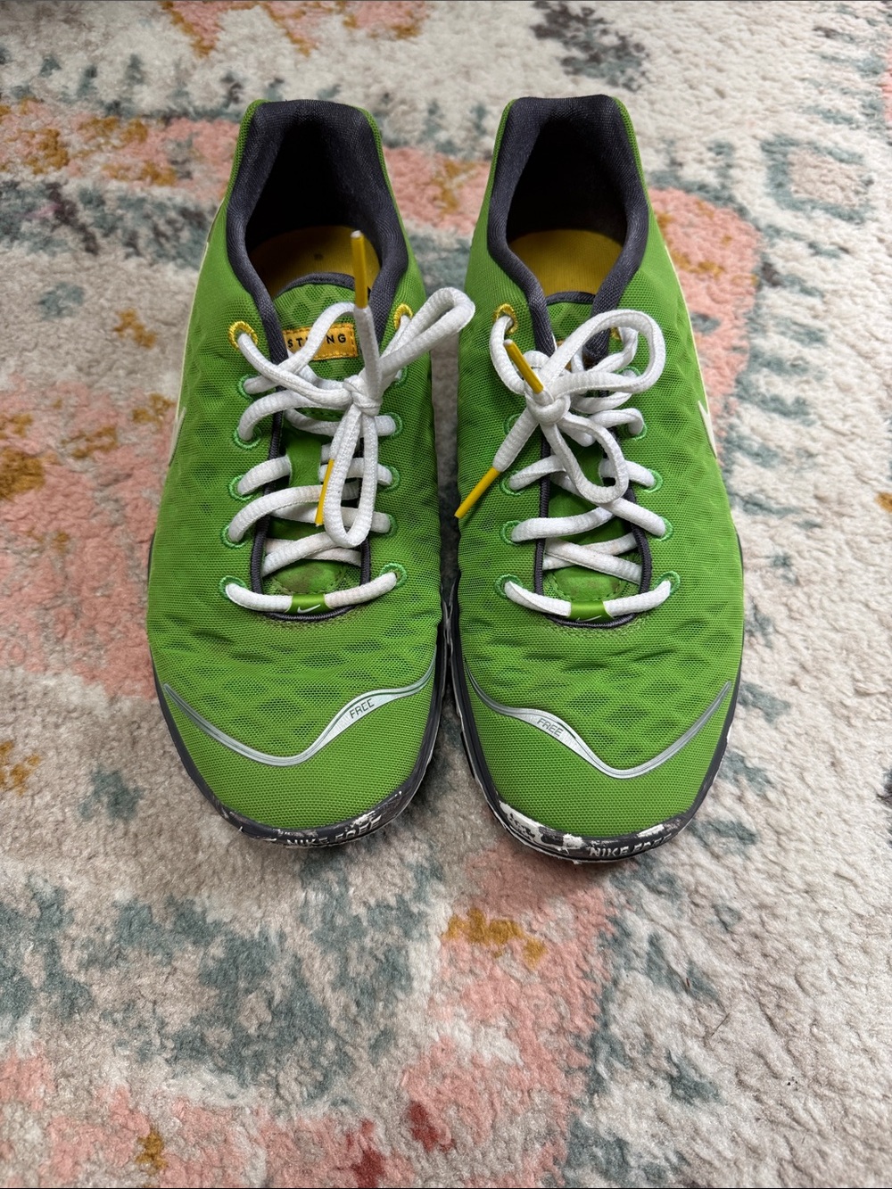 Nike Free Women’s Green Sneakers - Sz 6.5 Go Ducks!!